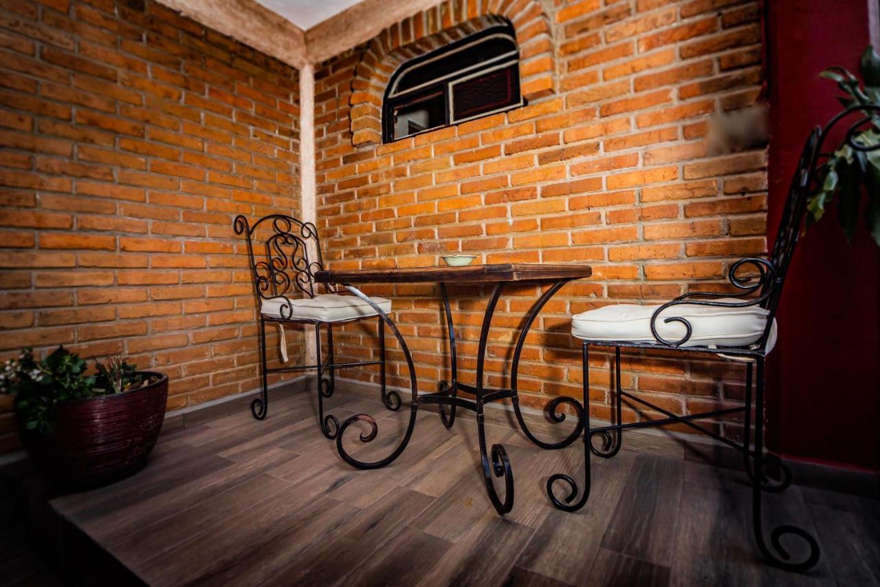 Hotel Del Carmen Tlalpujahua Bagian luar foto